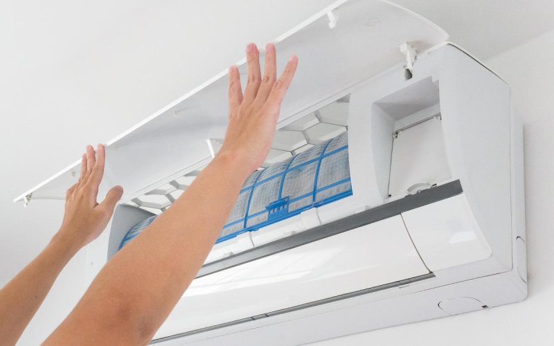 How to clean an air conditioner wall unit?